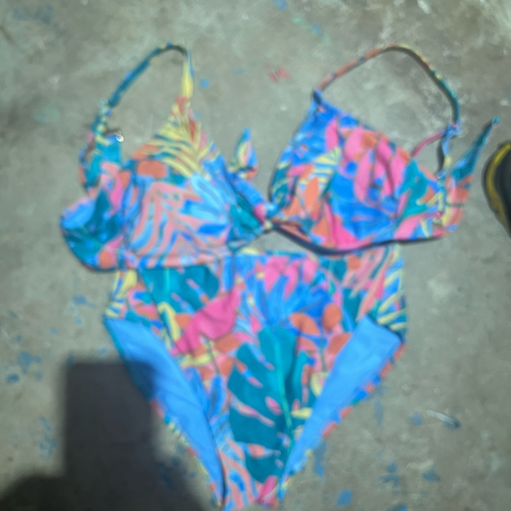 Colorful Leaf Print Bikini Set